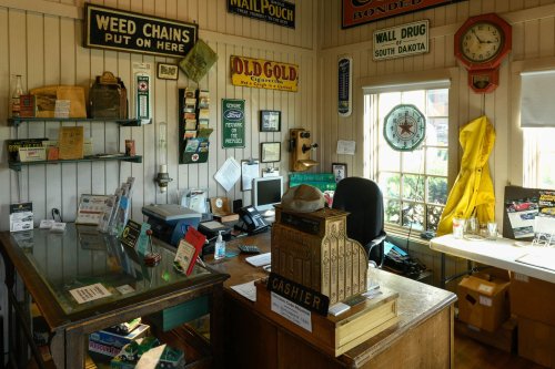 Classic Car Museum Closing Because Nobody Can Work on Carburetors Anymore. Now The Collection’s For Sale