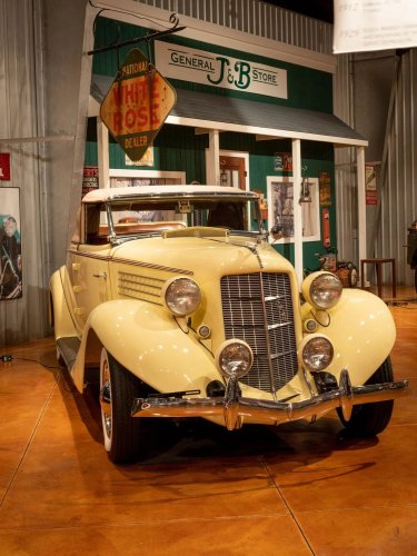 Classic Car Museum Closing Because Nobody Can Work on Carburetors Anymore. Now The Collection’s For Sale