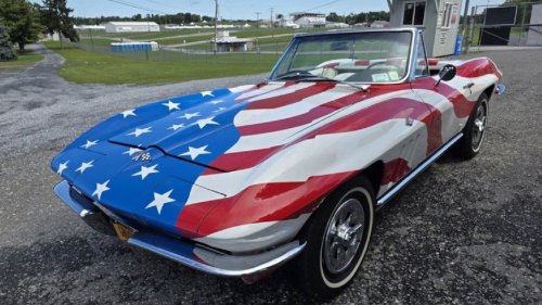 This Groovy and Patriotic ‘Austin Powers’ Corvette Is Up for Grabs
