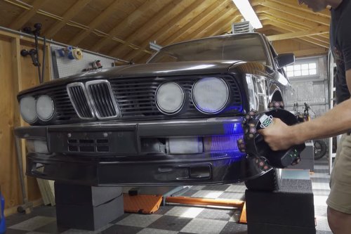 BMW, 3D-Scanning Your Old, Slow BMW Just to Fabricate an Exhaust Is Glorious Overkill