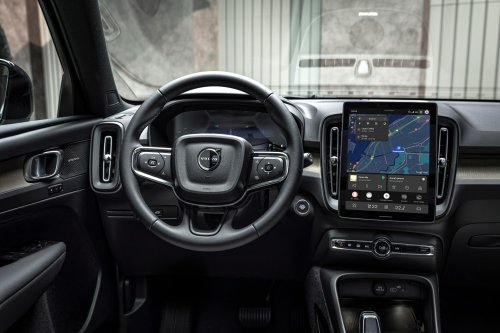 2027 XC40 Adds Much-Needed Updates to Volvo’s Cheapest Gas SUV