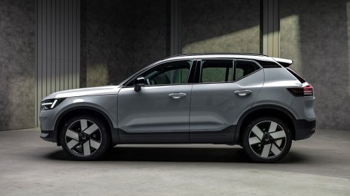Volvo XC40, Volvo, SUV, 2027 XC40 Adds Much-Needed Updates to Volvo’s Cheapest Gas SUV