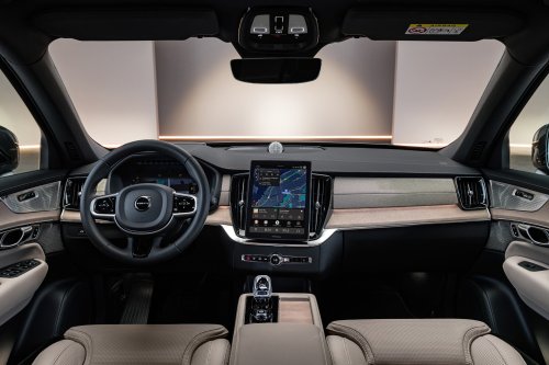 Plug-In Hybrids With 70+ Miles of Electric Range Are Here Thanks to Volvo