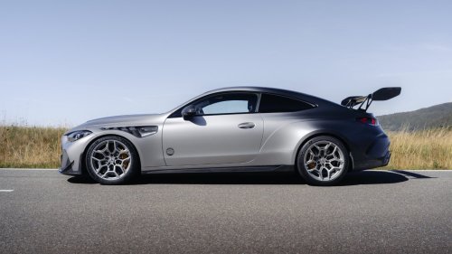 The Mercedes-AMG C-Class Gets a V8 Again Because a Turbo-Four PHEV Isn’t It