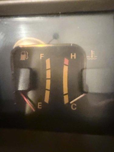 This Is How You Do It: Retrofitting an Old 4×4 With OEM+ Digital Gauges