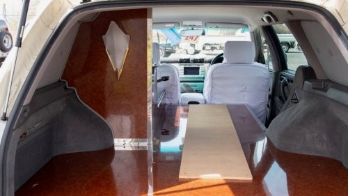 Let’s Hope This 1JZ-Powered Toyota Crown Hearse Has Tie-Downs for the Casket Because I Want the Driver to Whip It Into the Graveside