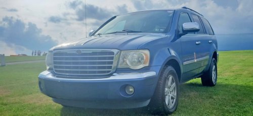 Meet the Guy Who Owns Every 2007 Chrysler Model in the Same Shade of Blue