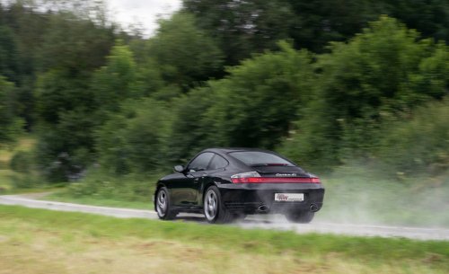 Make a Porsche 911 Dakar on a Budget With a 996 and This New Suspension Lift