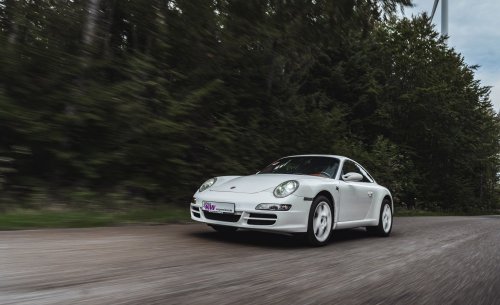 Make a Porsche 911 Dakar on a Budget With a 996 and This New Suspension Lift