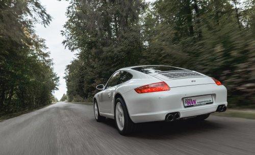Make a Porsche 911 Dakar on a Budget With a 996 and This New Suspension Lift