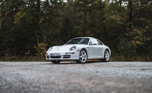 Make a Porsche 911 Dakar on a Budget With a 996 and This New Suspension Lift