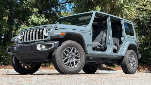 Jeep, Jeep Wrangler, The 2026 Jeep Wrangler’s New Door Removal System Really Is Much Better