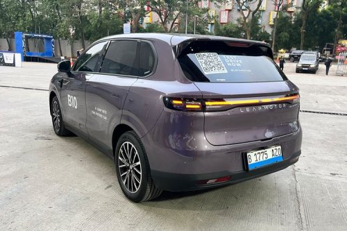 Jajal Leapmotor B10 di GIIAS 2026