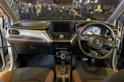 Modifikasi Interior Mobil: Amankah Airbag Setelah Ganti Jok?