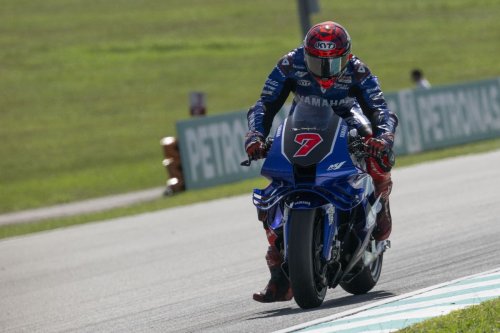 Yamaha, Catatan Waktu Yamaha M1 V4 Masih Tertinggal Jauh