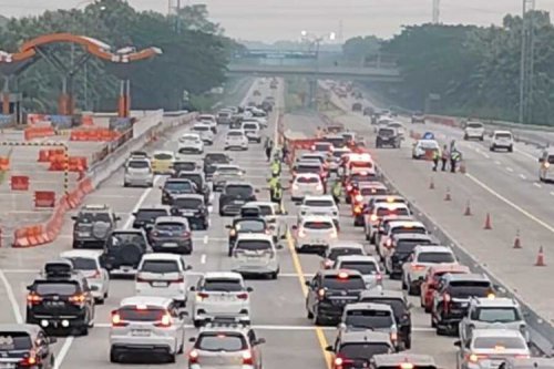 36.000 Kendaraan Mengarah ke Jakarta, Tol Cipali Sudah Padat