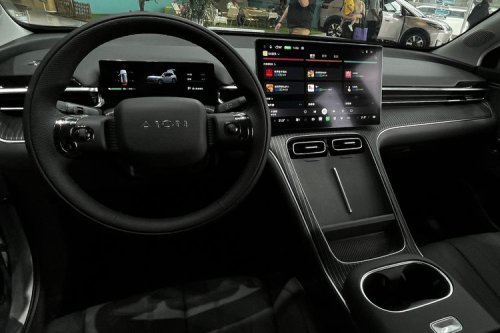 GAC Aion, GAC, Aion, Sensasi Awal GAC Aion i60: Kabin Lapang, Performa Instan SUV Listrik