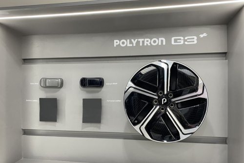 Polytron Buka Showroom Mobil Listrik Pertama di Jakarta