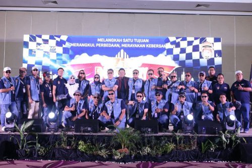 Komunitas Toyota Fortuner di Bekasi Gelar HUT ke-7