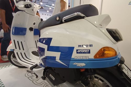 Bengkel Modifikasi Motor dengan Konsep Pilihan Konsumen
