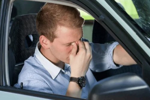 Pentingnya Menjaga Emosi Saat Berkendara