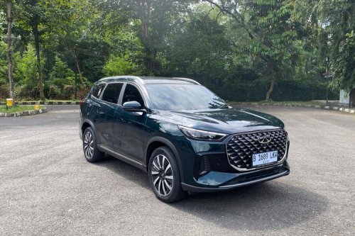 Duel SUV China, Pilih Changan Deepal S05 atau Chery Tiggo 8 CSH?