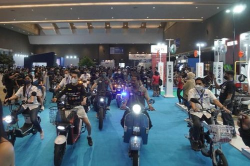 PEVS 2026: Inovasi Kendaraan Listrik Terbaru di JIExpo Kemayoran