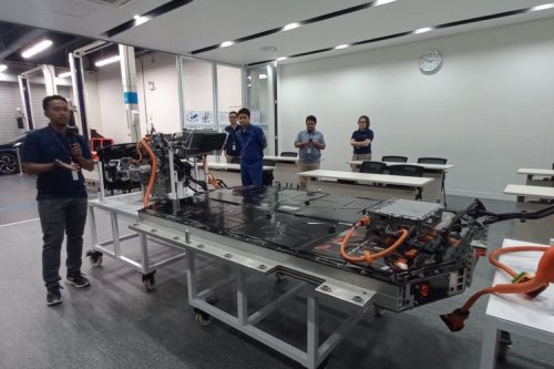 Hyundai, Insentif Mobil Listrik, Hyundai Sambut Baik Insentif buat Mobil Listrik Baterai Nikel