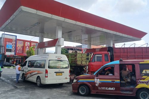 Antrean Solar di SPBU Mulai Ganggu Operasional Angkutan Umum