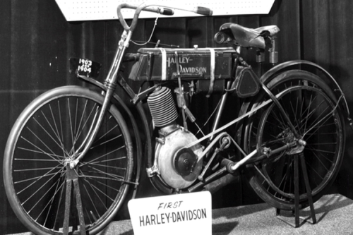 Mengenal Motor Pertama Harley-Davidson Model 1