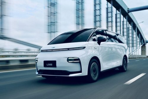 Geely, Geely Siapkan Penantang Denza D9 di Indonesia