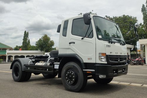 Mitsubishi, Mampir ke Pabrik Mitsubishi Fuso, Lihat Langsung Produksi Fighter X