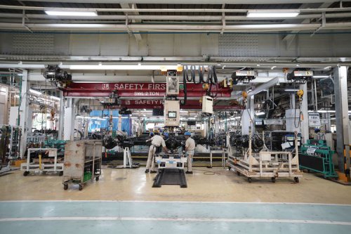 Mitsubishi Fuso Cemas Truk Ilegal China Mengancam Industri Nasional