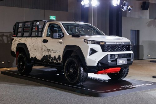 Toyota, Modifikasi Toyota Hilux Travo 4TREX, Siap Diajak Off-Road