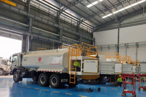Proses Pembuatan Fuel Truck di Cikarang oleh PT Sigma
