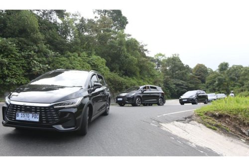BYD, Jajal BYD M6 DM PHEV di Jalur Tanjakan Jabar, Ini Hasilnya