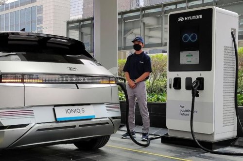 Mengoptimalkan Perjalanan Mobil Listrik di Libur Nataru 2025