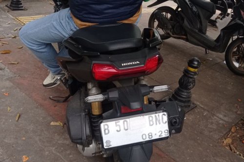 Ini Kata Polisi Soal Fenomena Pengendara Tutup Pelat Nomor Pakai Plastik