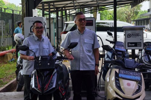 Alva Studio Indy Bintaro, Dilengkapi 21 Fasilitas Pengisian Daya