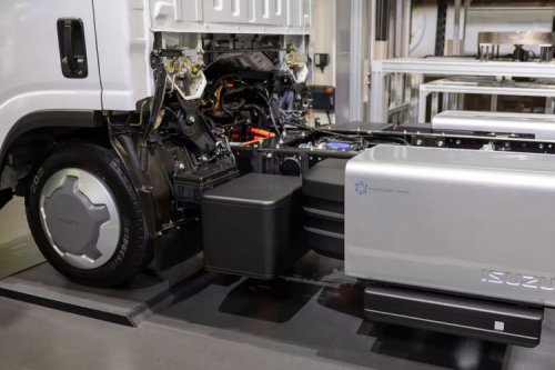 Toyota dan Isuzu Kolaborasi Bikin Truk Hidrogen, Meluncur 2027