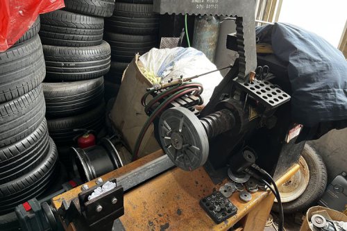 Pelek Mobil Cuil: Apakah Bisa Diperbaiki dengan Metode Tambah Daging?