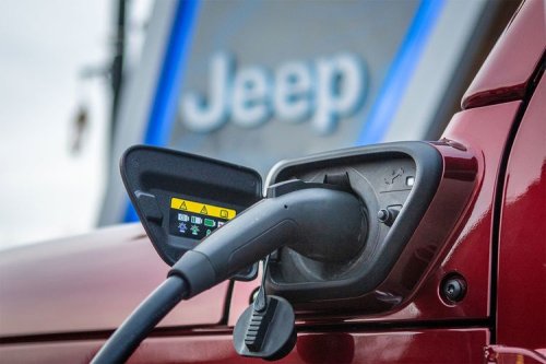 BYD, BYD Bicara Soal Regulasi dan Tantangan PHEV di Indonesia