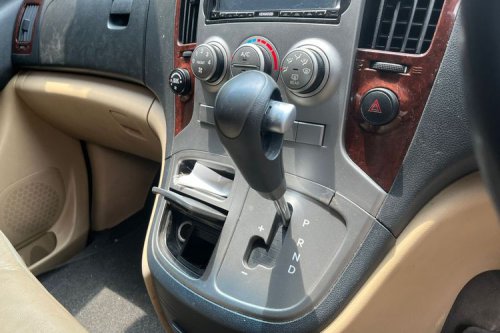 Mengincar Mobil Matik Bekas? Ini Cara Cek Transmisi Biar Aman