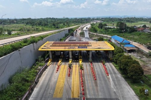 GT Sadang Lama Dibongkar, Akses Tol Dialihkan Bertahap