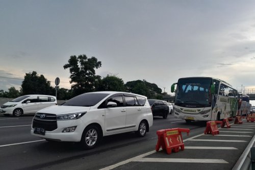 Contraflow vs Lajur Normal: Mana yang Lebih Aman?