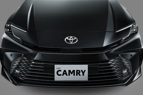 Toyota, Toyota Camry, Harga Toyota Camry 2.5 V AT Tembus Rp 856 Juta