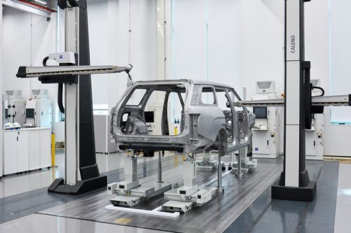 Kia Buka Dapur: Periksa 1.000 Titik Bodi Mobil Demi Kualitas
