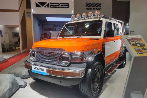 Kenalan dengan iCar V23 Pro Varian Cyberspace dan Retro