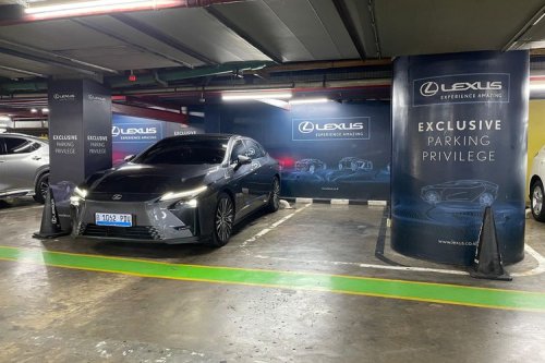 Lexus, Update Insiden Air Kotor Guyur Mobil Lexus di PIK Avenue