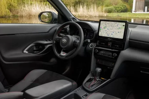 Toyota Yaris Cross Meluncur dengan Tampilan Baru